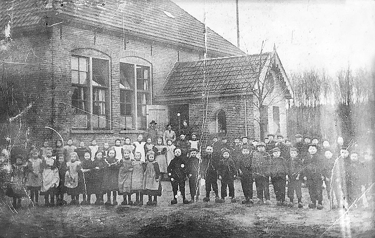 F27b-School-Tiendeveen-circa-1870